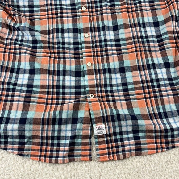 Izod Saltwater Shirt Mens XXL Relaxed Classic Button Up Orange Plaid - Picture 2 of 10